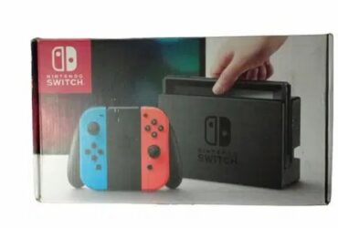 Nintendo switch with original case