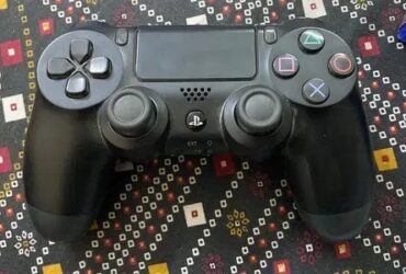 Ps4 original controllers available