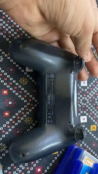 Ps4 original controllers available