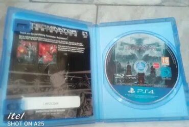 TERMINATOR RESISTANCE game CD PS4