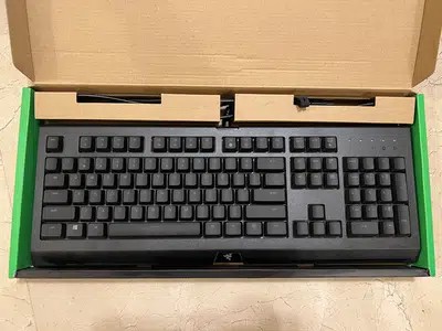 Razer Cynosa Chroma Gaming Keyboard: Individually Backlit RGB Keys