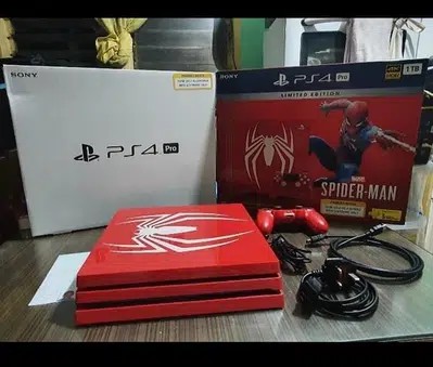 PS4 PRO SPIDER-MAN LIMITED EDITION
