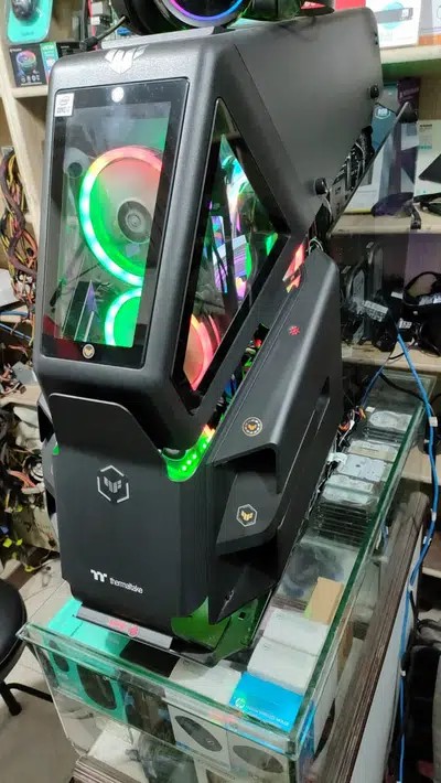 Thermaltake AH T600 Full Tower Chassis Black FOR SALE with 10 RGB Fan