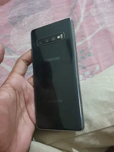 Samsung S10 8gb ram 128gb rom Sell and Exchange