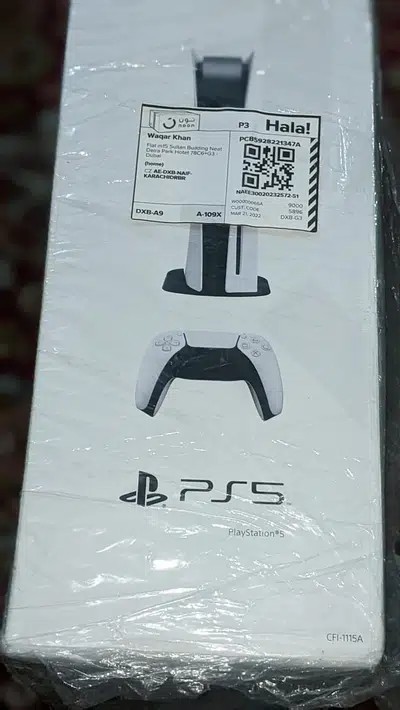 Sony PlayStation 5 8K HDR 825GB CFI-1115A PS5