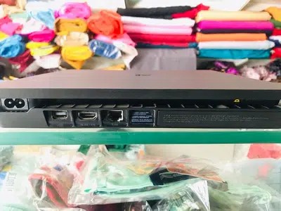 Ps4 Slim 500Gb Complete Box with Games