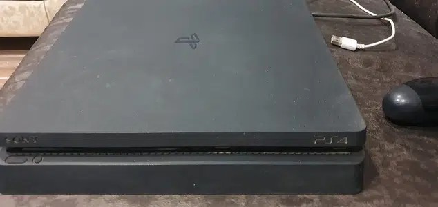 PS4 (play station 4) For Sale