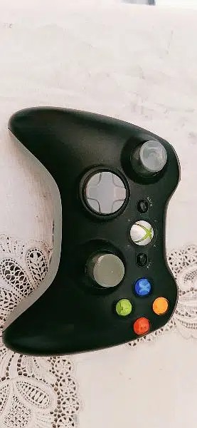 Xbox 360 slim (250GB)