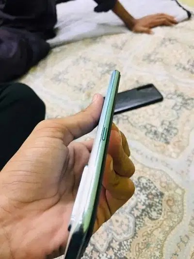 Oppo F15 For Sale