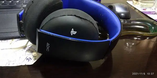 PS4 headphone uk import