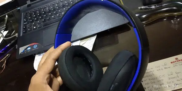 PS4 headphone uk import