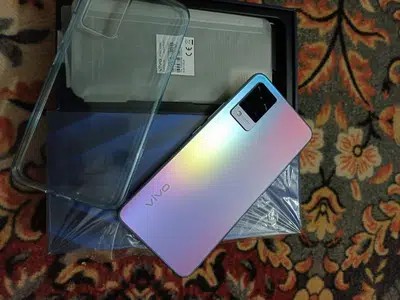 vivo v21 8/128 For sale