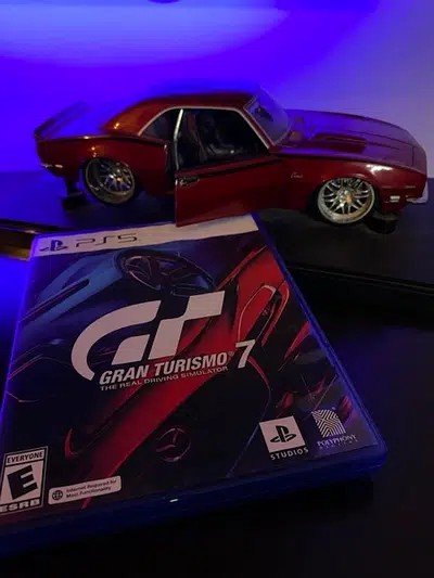 PS5 (disk ed. ) – 2 controllers – 1 dualsense dock – Grand Turismo 7