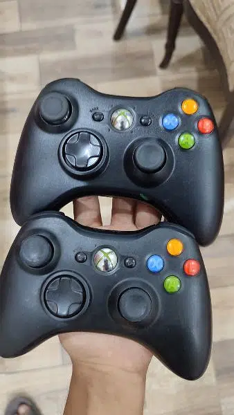 Xbox 360 Genuine Controllers