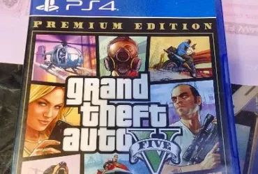 Play station 4 CD Gta5 in used