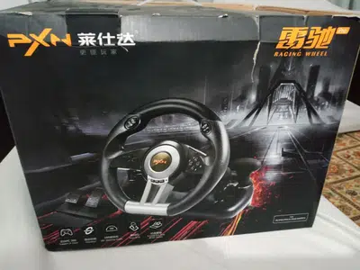 Gaming steering wheel  pc xbox 360/one ps3 ps4 urgent sale