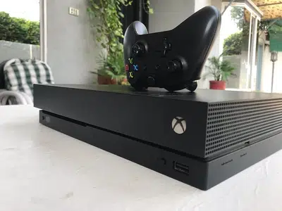 XBOX ONE X 1TB For sale