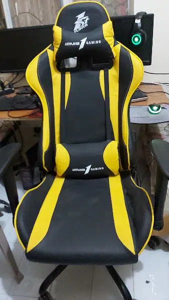 1st player branded gaming chair