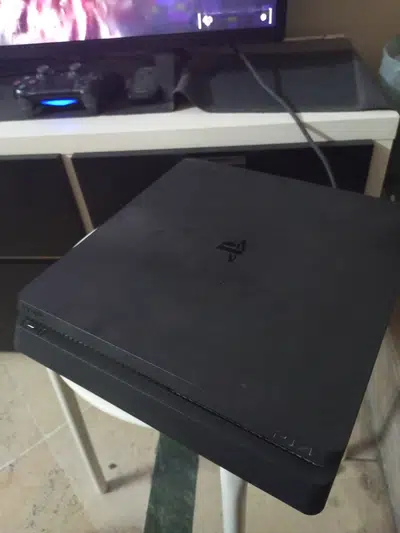 Ps4 slim 1 tb For Sale
