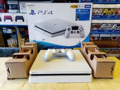 ps4 slim 500gb limited edition White