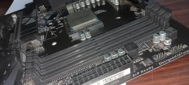 Amd Ryzen 9 3900x AND Gigabyte x570 Gaming X motherboard combo
