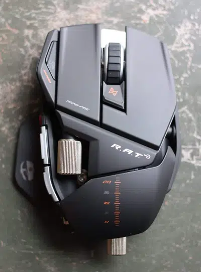 Mad Catz (R. A. T. ) RAT 9 Premium Mechanical Wireless Gaming Mouse