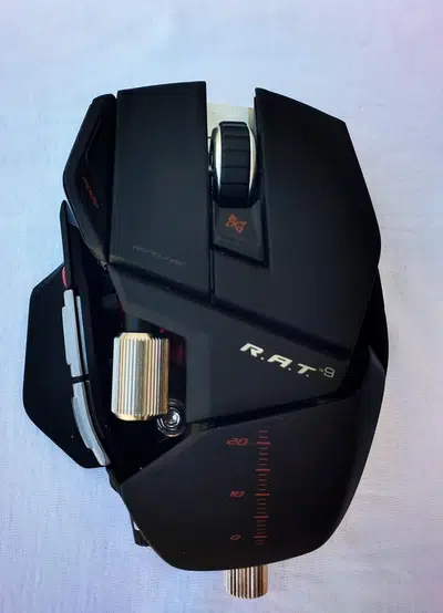 Mad Catz (R. A. T. ) RAT 9 Premium Mechanical Wireless Gaming Mouse