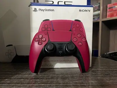 PlayStation 5 / ps5 with 4 games and red controller