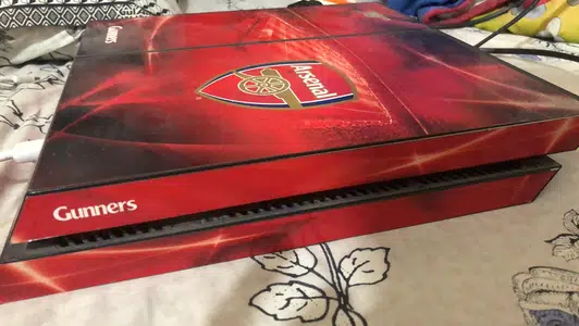 PS4 FOR SALE (with Battlefield 1)