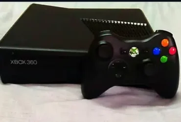 Title: X Box 360 With controller for Sale.
