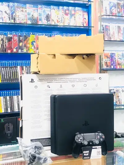 ps4 slim 500 gb almost brand new condition