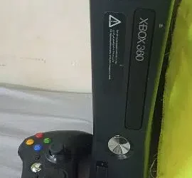 Xbox 360 slim jtag with 60 games