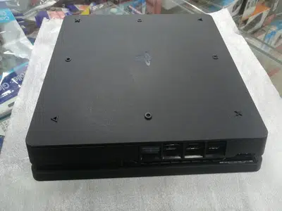 PS4 SLIM 500GB USED 3 GAMES INSTALL NFS PAYBACK ROCKET LEAGUE F1 2016