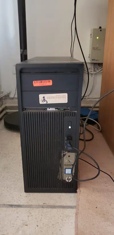 Gaming Destop Computer and Asus 27 inch Gaming Monitor