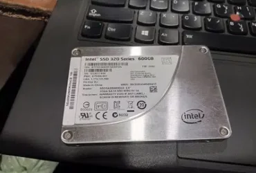 Intel 600 GB SSD original