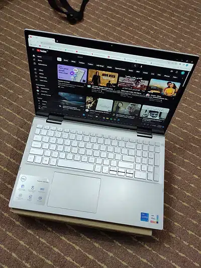 Dell Core i7 laptop – gaming pc ( hp i5 i3 apple )