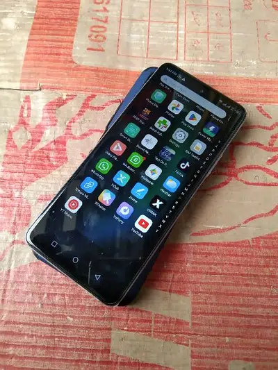 infinix not 10 6/128GB condition 10/10