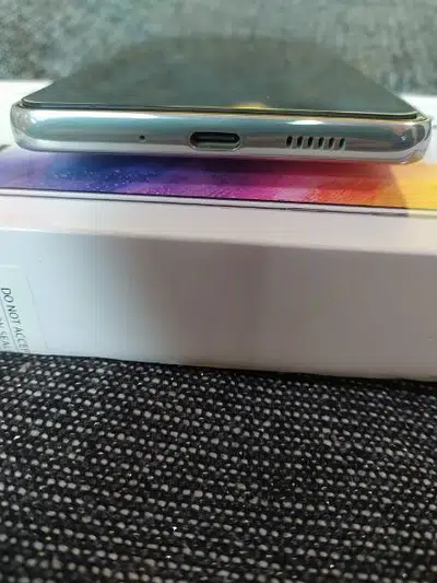Samsung A73 5G fOR SALE