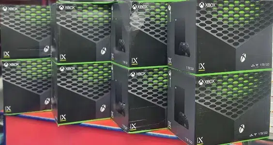 XBOX SERIES X in best price at MY GAMES !