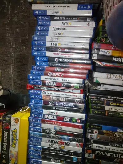 Ps4 controller For Sale