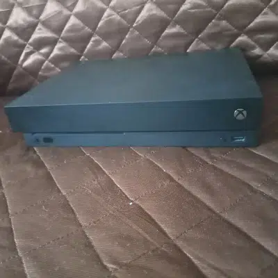 X Box One X 1TB 4k