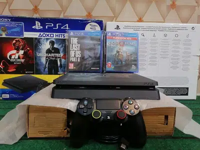 PS4 Slim 500GB Updated Complete Box