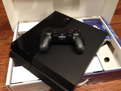 PS4 JAILBREAK (500 GB with box)