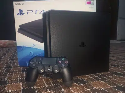 Playstation 4 slim 1TB Jailbreak