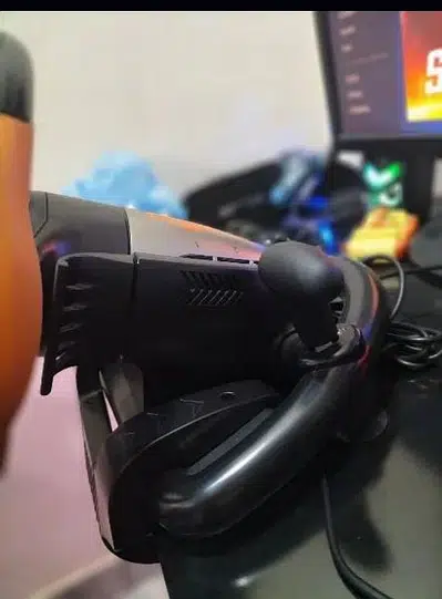 PXN V3 PRO STEERING WHEEL CONDITION FULL OK PRICE IS NEGOTIABLE