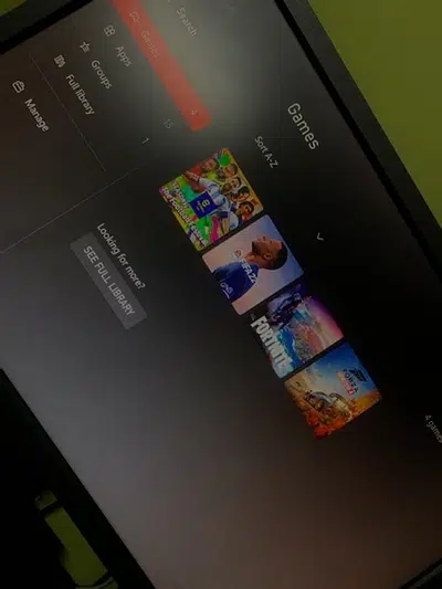 Xbox One S 500gb 10/10 condition