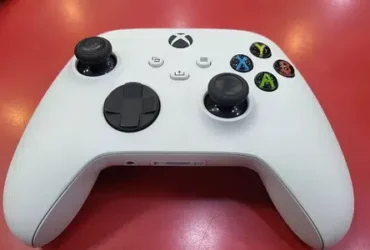Xbox Series X | S Original Controller (almost hardly even used)