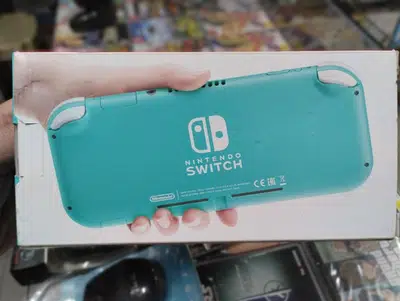 Nintendo switch lite used available 10/10