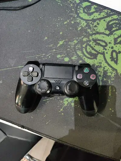 PS4 dual shock 4 series 2
