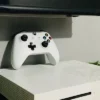 xbox one s 1tb with 7 disc and 8 digital games